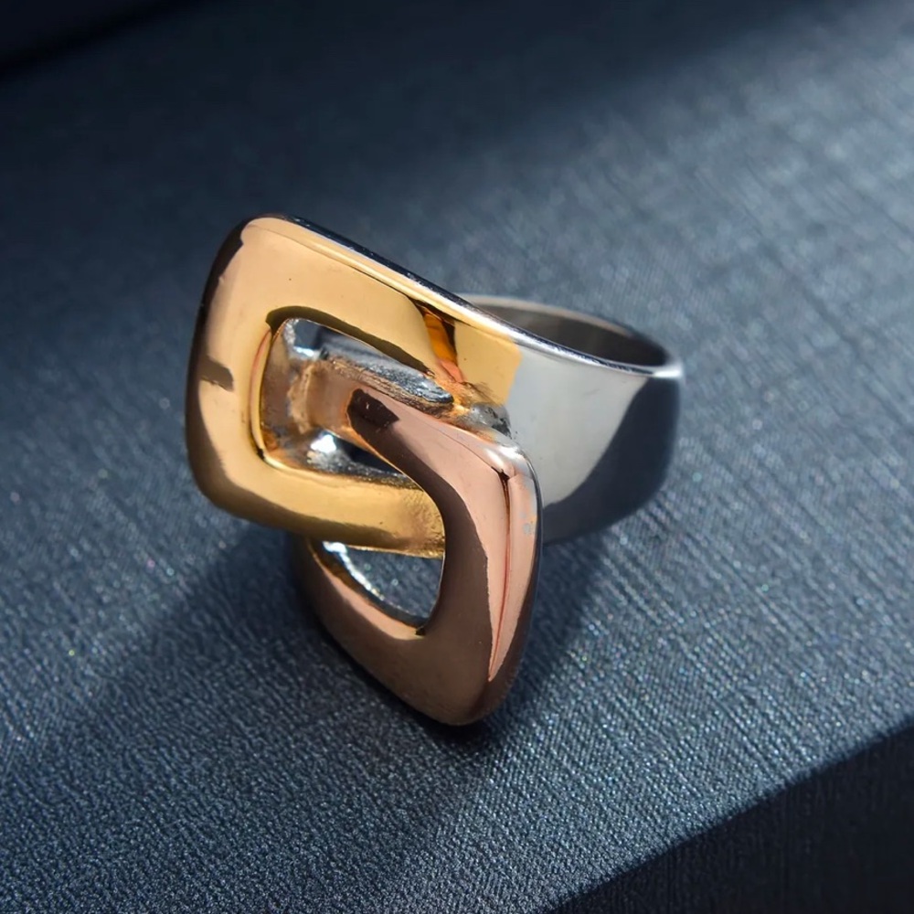 💙💚 Modern Geometric Statement Ring – 14K Gold Plated & Stainless Steel - Picture 12 of 14